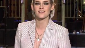 #KristenStewart hosts 