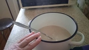 Как выпоить маленьких телят по старинке, если нет своей коровы