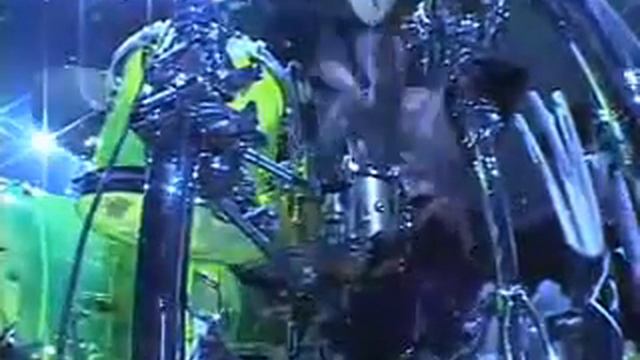 travis barker (+44) drum solo