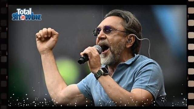 Сергей Шнуров извинился перед фанатами за отмену концерта