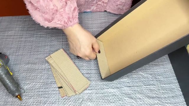 Как сделать когтеточку? Напольная когтеточка. Когтедралка для кота. Когтеточка своими руками