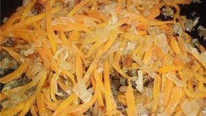 Галушки в бульоне с курицей