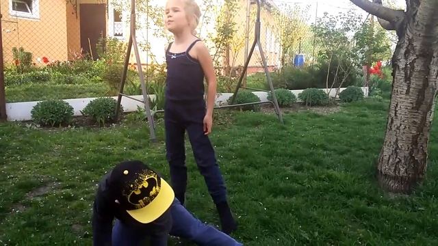 Федор Тютчев - Весення гроза (Люблю грозу в начале мая) смотреть онлайн