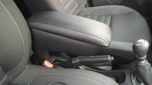 Подлокотник РЕНО ДАСТЕР  Ниссан Террано 2015