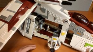 Обзор на набор LEGO STAR WARS 75309 Боевой корабль Республики