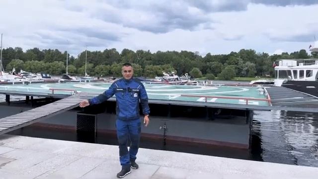 Плавучая вертолётная площадка! Одна из 5 подобных в РФ!