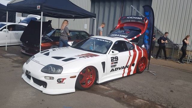 *ONE OF 35* MK4 TRD Toyota supra (really loud pops and bangs) смотреть онлайн