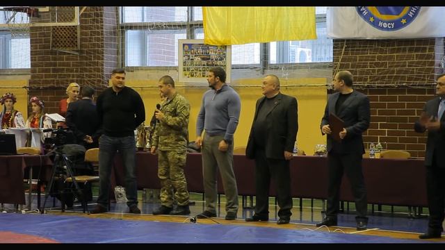 Відкриття Чемпіонату України з самбо серед юніорів, юніорок, юнаків та дівчат '2015 смотреть онлайн