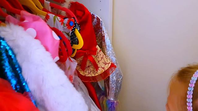 Эльвира и Райан РУМ ТУР смотреть онлайн