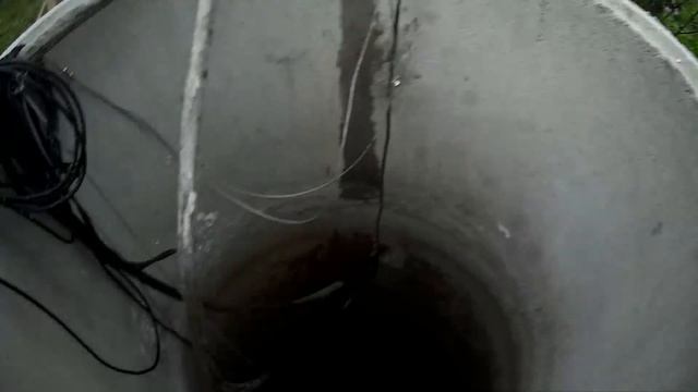 при копке нового колодца пошла нефть и ремонт старого колодца смотреть онлайн