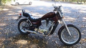 Suzuki Intruder 750
