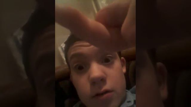 Моя проблема с пальцем😢😧😧 смотреть онлайн