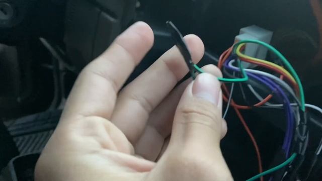 Cómo Instalar Una Pantalla En Cualquier Carro Antiguo (Ford Explorer 2002) смотреть онлайн