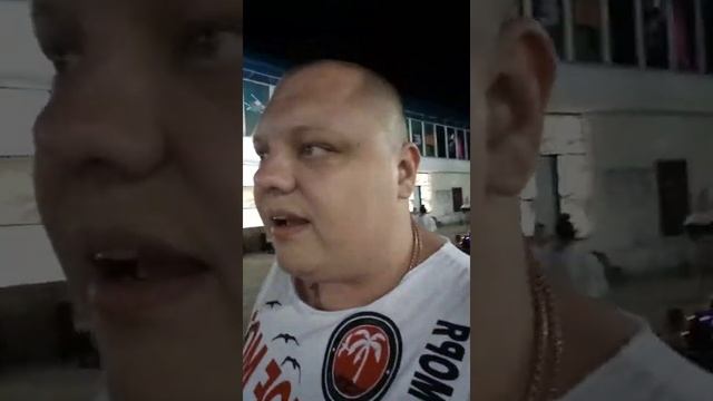 Развлечения в парке. смотреть онлайн