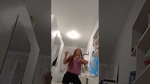 если честно до конца танец не знаю#переснимала 8 раз, уже наверное похудела???# смотреть онлайн