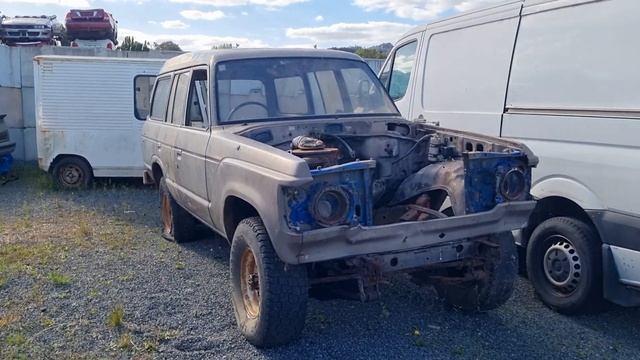 Citroën cx wagon, daihatsu Mira kei van, Toyota Trueno, E80 corolla GT rally car, barn finds. смотреть онлайн