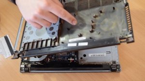 Как разобрать ноутбук Lenovo Z400 How to disassemble the laptop Lenovo Z400