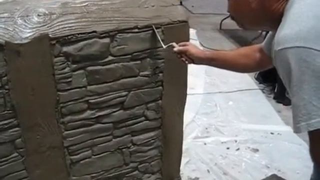 Имитация каменной кладки из бетона