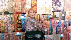 Зачарованный лес. Павловопосадские платки в Минске. Алёна