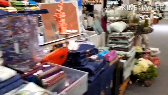 ?Центр города закрыт?Идём со мной в дорогОй магазин?5 фотографий в конце видео..что видите на них? смотреть онлайн