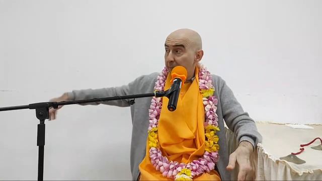 ЕС Бхактиведанта Садху Свами. Как разрозненное кваканье превратить в санкиртану. Фрагмент лекции.