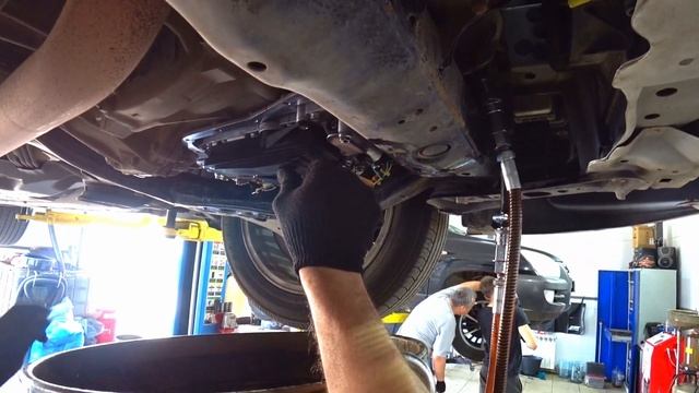 Полная аппаратная замена масла в акпп №655, LEXUS ES200, АКПП U761E, MotulEvo Кстово. смотреть онлайн