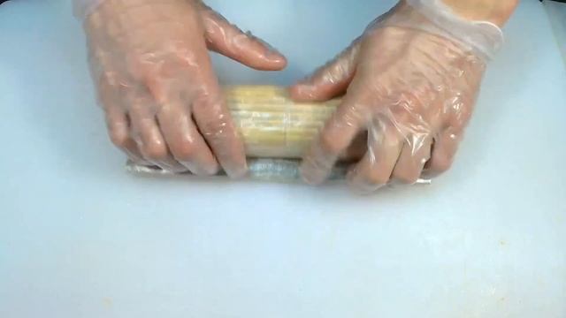 Запечённый ролл Филадельфия с сыром моцарелла , который можно приготовить дома
