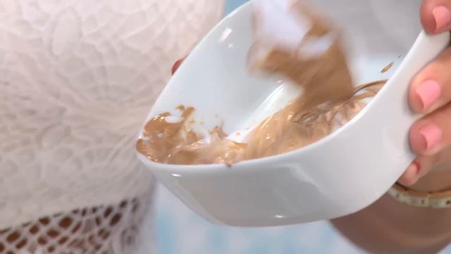 Making Your Own BB Cream Is Actually Really Easy смотреть онлайн