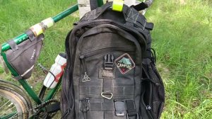 с 2007 года ношу самый лучший козырный edc Рюкзак тактический Maxpedition PYGMY FALCON-II black pack