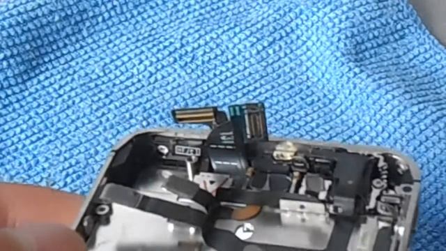 iPhone 4s замена дисплейного модуля тачскрин дисплей Ремонт телефона смотреть онлайн