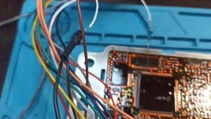 Прошиваем Siemens VDO MSE 3.5 Саньенг Кайрон под евро 2 на столе в буте.