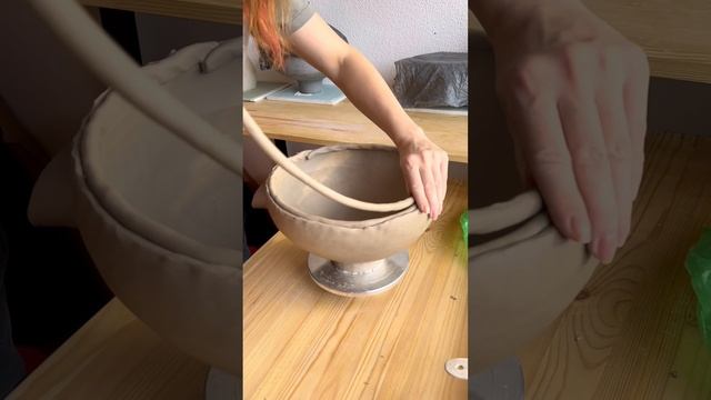 Лепка из глины в технике жгута. Керамическая ваза
