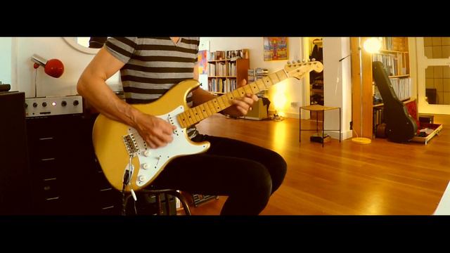 2019 Fender Stratocaster Custom Shop '55 Reissue Relic, gold смотреть онлайн