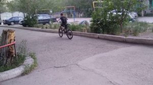 Как научиться ездить без рук на двухколесном велике