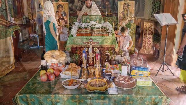 Православный остров Сардиния. Троицкая Родительская Суббота в городе Ольбия-19.06.2021. смотреть онлайн