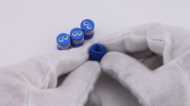 Колпачки на ниппели Infiniti синие 4 шт. смотреть онлайн