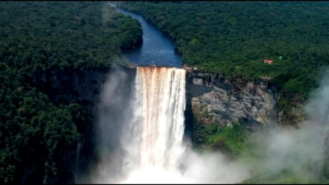 САМЫЕ КРАСИВЫЕ ВОДОПАДЫ НА ЗЕМЛЕ смотреть онлайн
