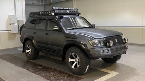 Лифт подвески для Land Cruiser 100 (Поворотные кулаки под лифт, Дополнительный бак и силовые пороги)