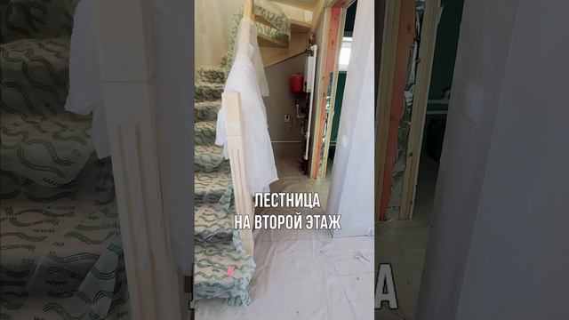 Удобная планировка первого этажа 35 м2