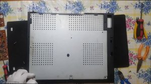 Разборка видеомагнитофона Электроника ВМЦ 8220. Удивление и разочарование.....