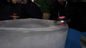 Сражение на ледяной арене INFINITY NADO и BeyBlade Burst!