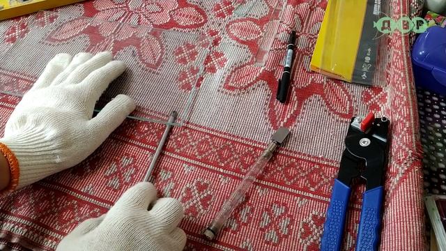 ПРИМЕНИЛ СОВЕТЫ ПО РЕЗКЕ СТЕКЛА И ОБЗОР СТЕКЛОРЕЗА! САША СПАСИБО!