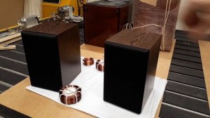 Готовые корпуса АС для микромониторов Крылова на  Morel MDT30s и SEAS H1152. Грили на магнитах!