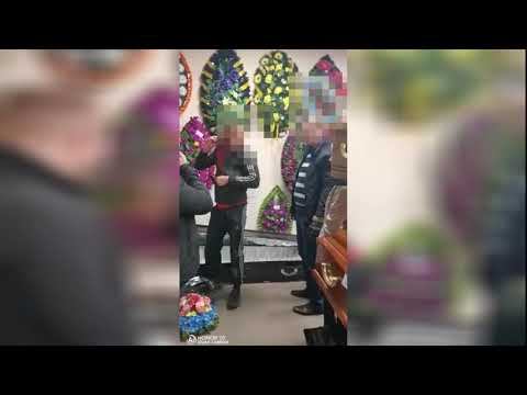 В полицию Ухты доставлен молодой человек, уснувший в гробу в салоне ритуальных услуг