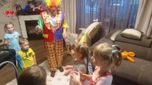 Клоун на день рождения. Шоу мыльных пузырей. Clown for birthday. Bubble show.