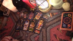 ЕСТЬ ЛИ МЕЖДУ ВАМИ СВЯЗЬ ИЛИ ЭТО ТОЛЬКО ИЛЛЮЗИЯ ОТНОШЕНИЯ МЕЖДУ ВАМИ ЛЮБОВЬ ИЛИ ЧТО гадания таро