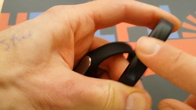 Jawbone UP3 vs Xiaomi Mi смотреть онлайн