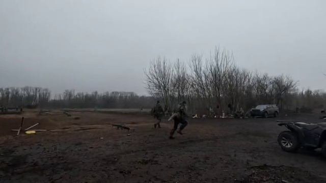 Работа пулеметчика в автотранспорте одна из самых сложных.