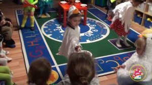 Танец "Бабушка, испеки оладушки" | Daycare "Teremok" 2015