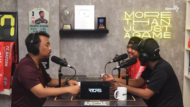 BENI SIREGAR TUNJUKKAN NASIONALISME SAAT DUKUNG TIMNAS DI HADAPAN MAMAT ALKATIRI‼️ смотреть онлайн